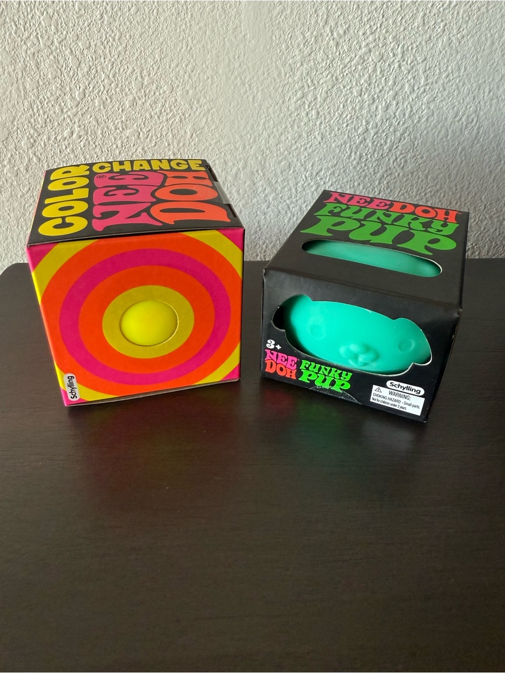 Needoh Funky Pup and Color-Change Toy - Teal and yellow